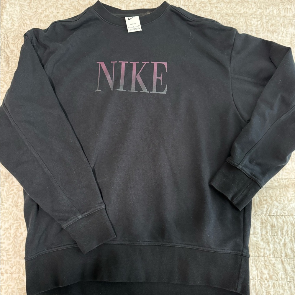 Nike crewneck - women's small